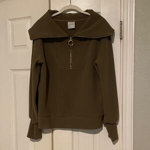Varley Quarter Zip Sweatshirt